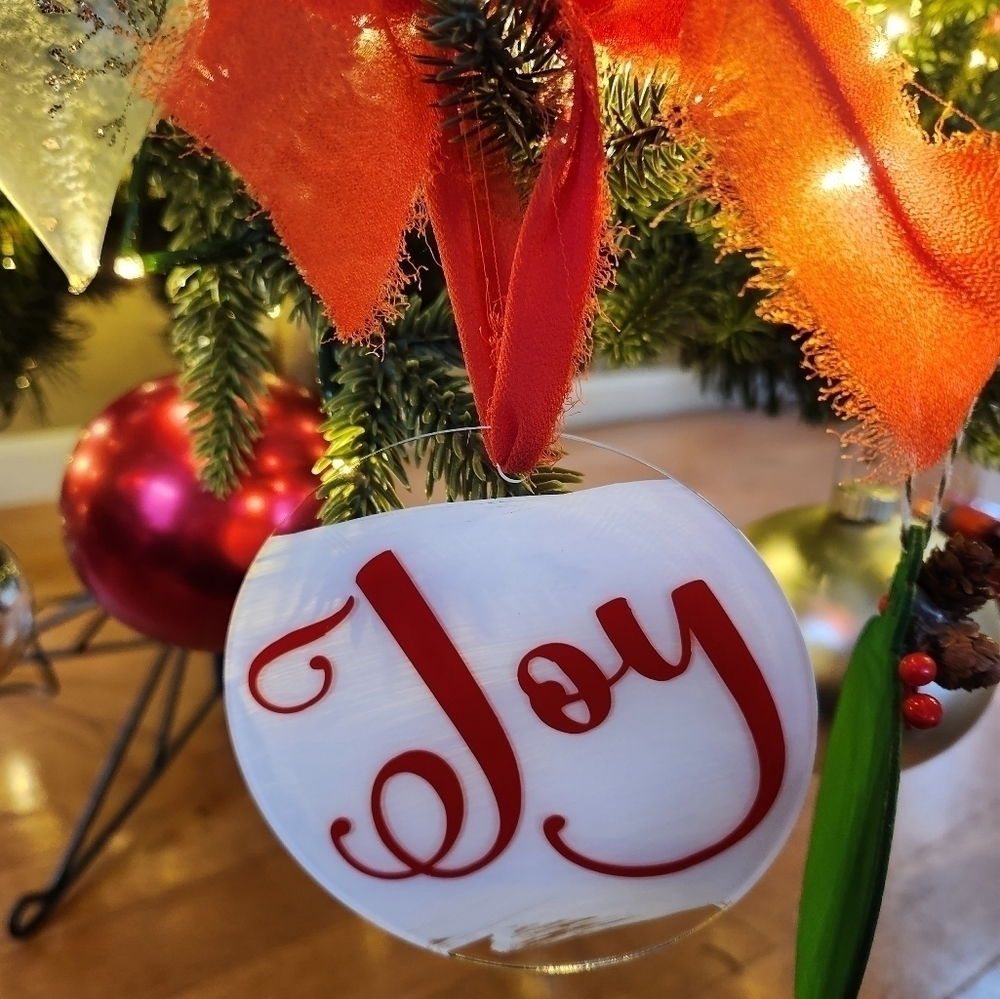 Joy ornament🌟